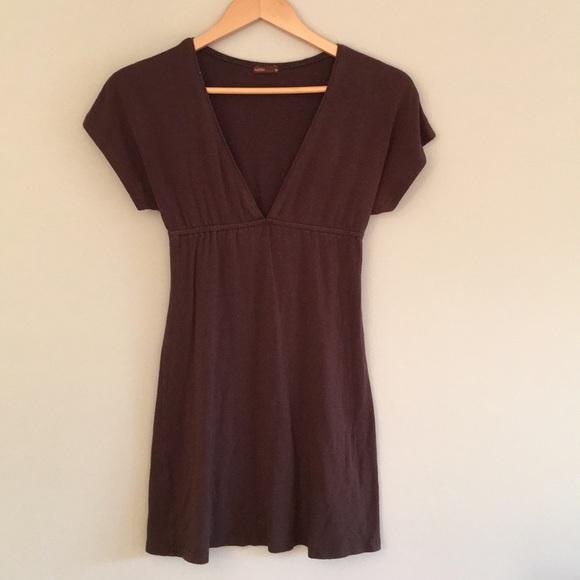 TALULA: Deep-V Tunic - Picture 2 of 5